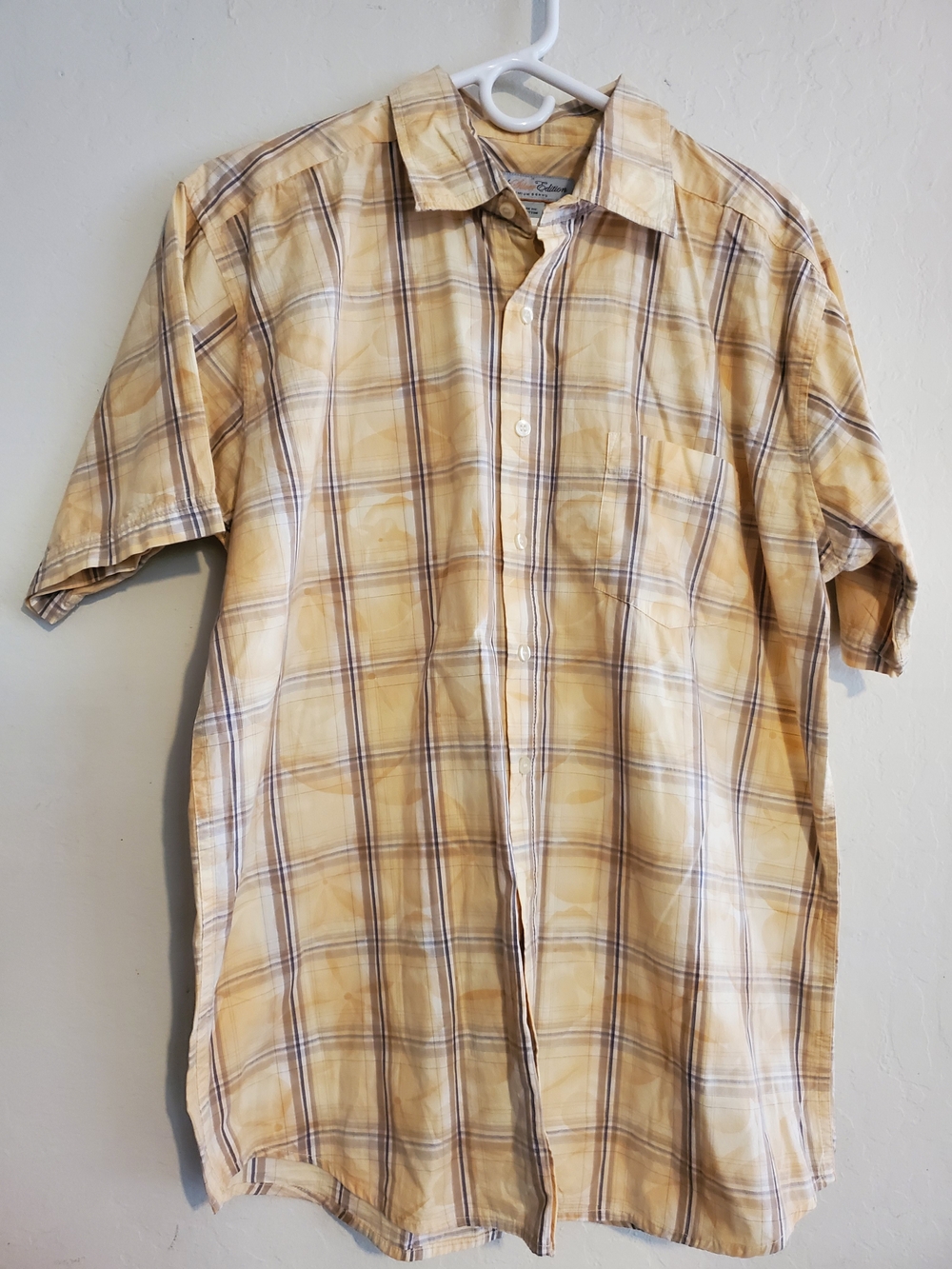 Quiksilver Edition Men's Short Sleeve Plaid Button-Up Shirt - Beige Yellow